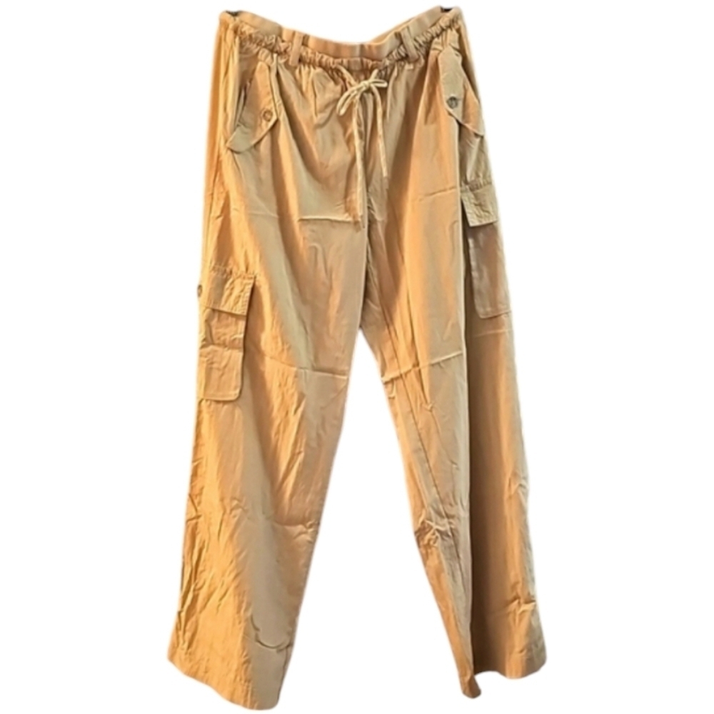 NWT Forever 21 Cargo Pants, Size M
